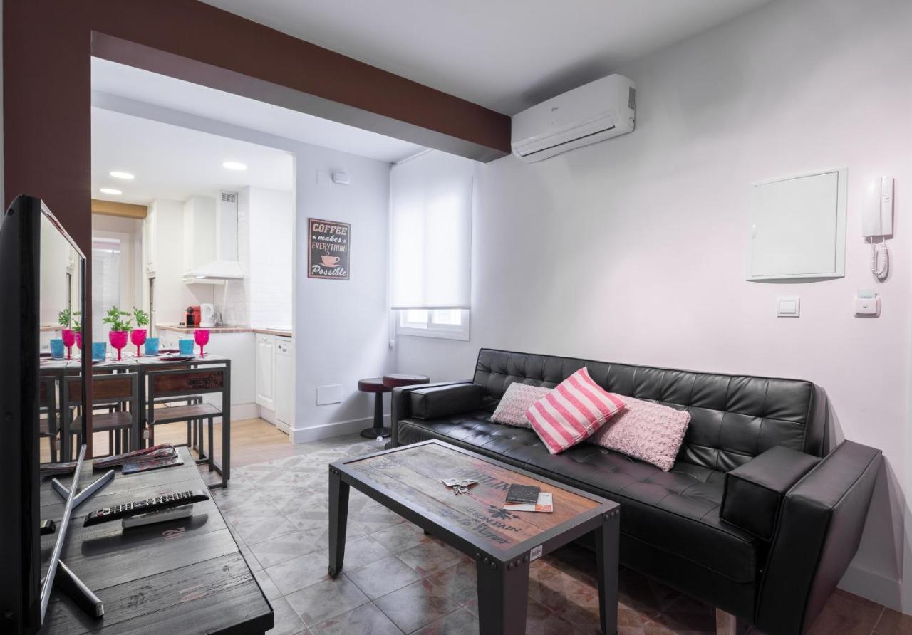 Malagasuite City Center Capuchinos Экстерьер фото