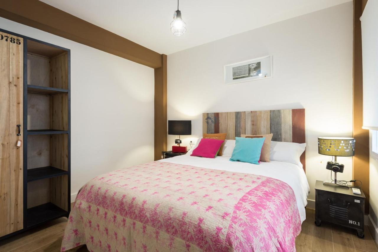 Malagasuite City Center Capuchinos Экстерьер фото